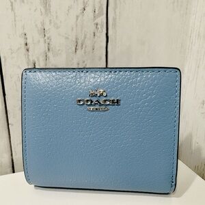 NWT! COACH Snap Wallet /Pool